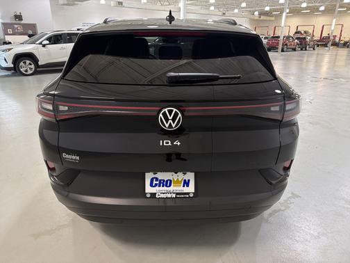 Mythos Black Metallic 2021 Volkswagen ID.4 Pro S