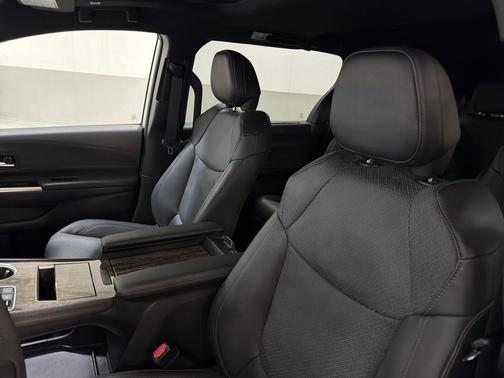 Celestial Silver Metallic 2025 Toyota Sienna Limited