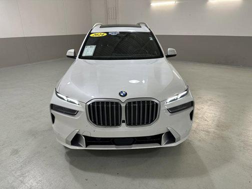 2024 BMW X7 xDrive40i