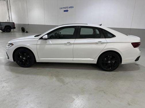 2026 Volkswagen Jetta 1.4T SE