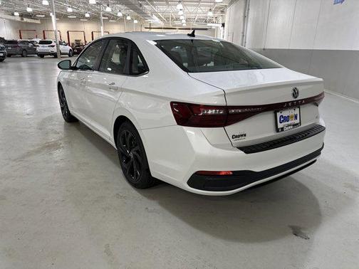 2026 Volkswagen Jetta 1.4T SE