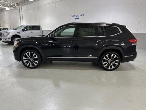 2022 Volkswagen Atlas 3.6L SEL Premium