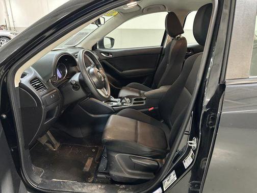 2016 Mazda CX-5 Sport