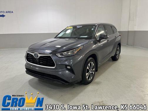 2020 Toyota Highlander Hybrid XLE