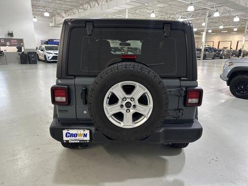 2024 Jeep Wrangler Sport