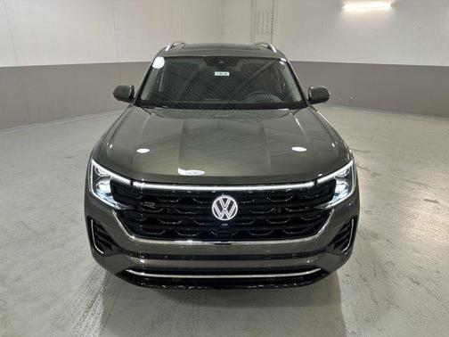 2026 Volkswagen Atlas 2.0T SEL Premium R-Line 4MOTION