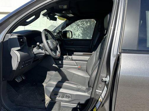 2024 Toyota Tundra Hybrid TRD Pro