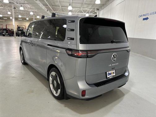 2025 Volkswagen ID. Buzz Pro S
