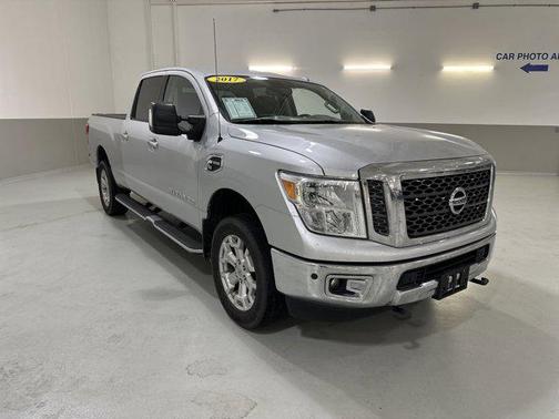 2017 Nissan Titan XD SV