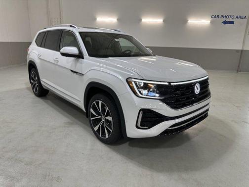 2026 Volkswagen Atlas 2.0T SEL Premium R-Line 4MOTION