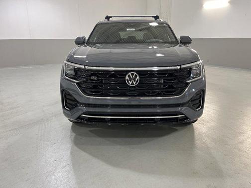 2026 Volkswagen Atlas Cross Sport 2.0T SEL Premium