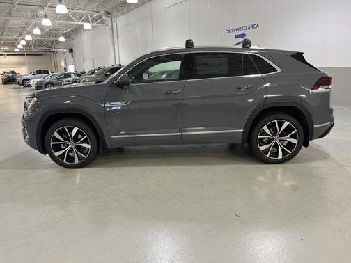 2026 Volkswagen Atlas Cross Sport 2.0T SEL Premium