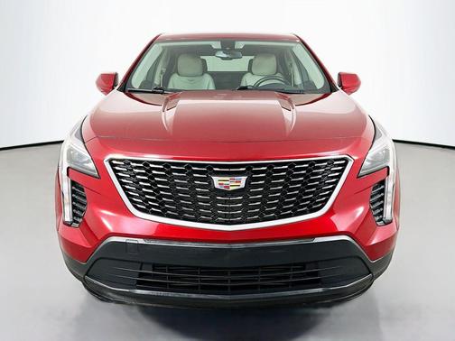 Red Horizon Tintcoat 2019 Cadillac XT4 Luxury