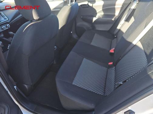 2024 Nissan Versa 1.6 S