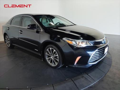 2018 Toyota Avalon Hybrid XLE Premium