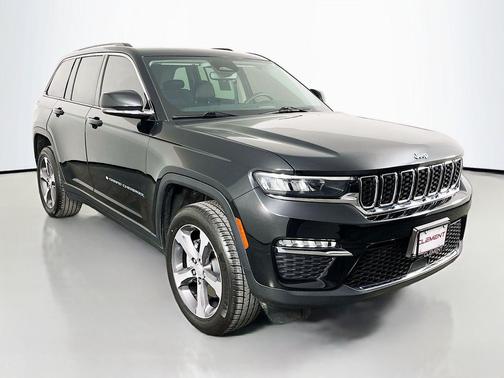 Diamond Black Crystal Pearlcoat 2022 Jeep Grand Cherokee 4xe Base