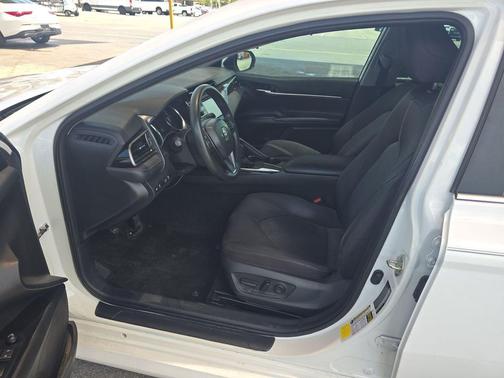 Super White 2020 Toyota Camry LE