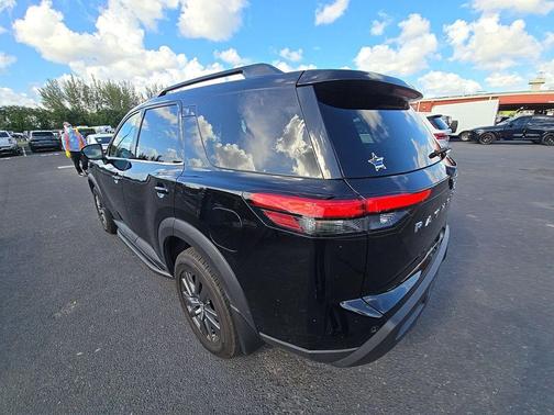 Super Black 2024 Nissan Pathfinder SV FWD