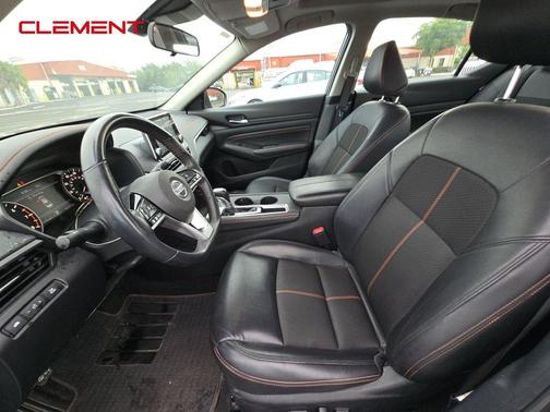 2021 Nissan Altima SR FWD