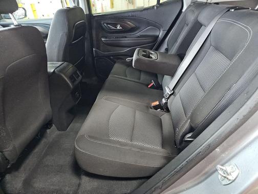 Sterling Metallic 2023 GMC Terrain SLE