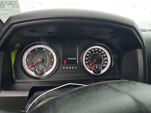 2021 RAM 1500 Classic Warlock Quad Cab 4x4 6'4' Box