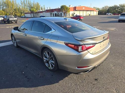2019 Lexus ES 350 F Sport