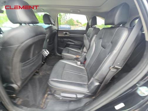 2023 Kia Sorento EX