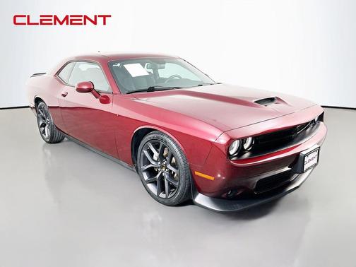 Octane Red Pearlcoat 2022 Dodge Challenger GT