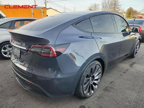 2022 Tesla Model Y Performance Dual Motor All-Wheel Drive