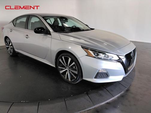 2021 Nissan Altima SR FWD