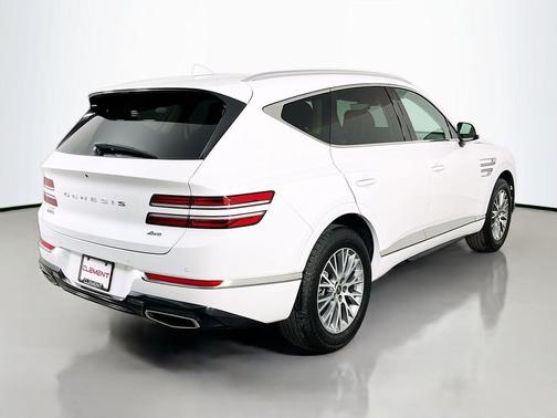 Uyuni White 2024 Genesis GV80 2.5T