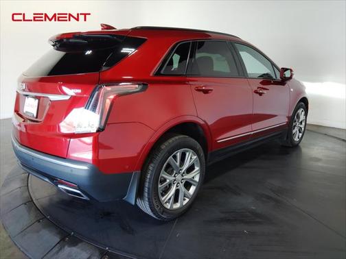 2020 Cadillac XT5 Sport