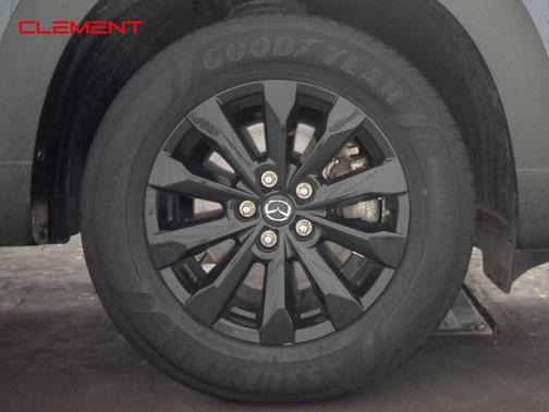 2024 Mazda CX-50 2.5 S Preferred Package