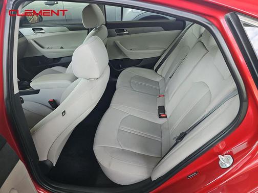 2019 Hyundai SONATA SE