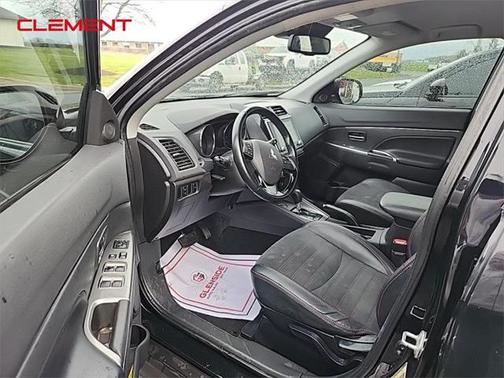 2022 Mitsubishi Outlander Sport SE