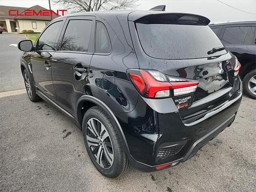 2022 Mitsubishi Outlander Sport SE