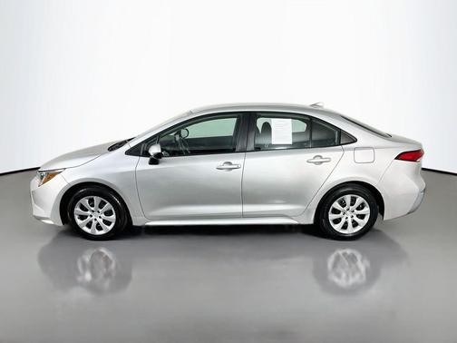 Classic Silver Metallic 2022 Toyota Corolla LE