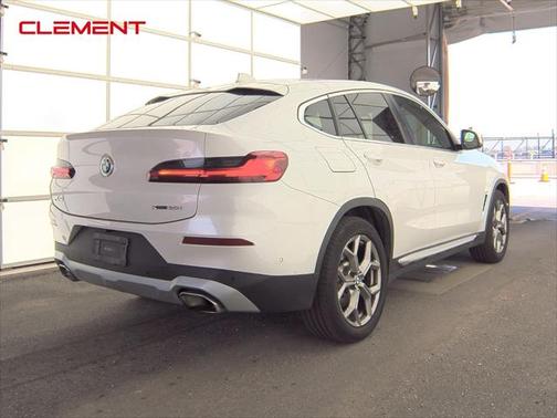 2024 BMW X4 xDrive30i