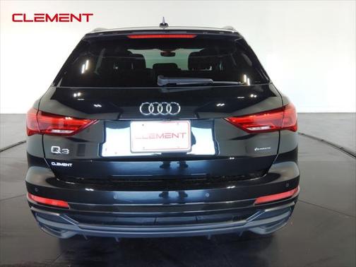 2022 Audi Q3 45 S line Premium Plus