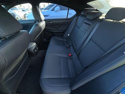 2021 Lexus IS 300 Base