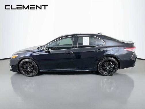Midnight Black Metallic 2020 Toyota Camry XSE