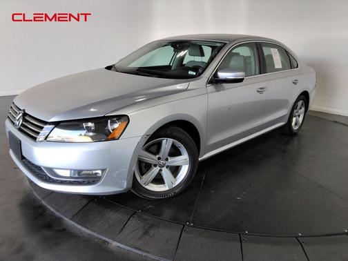 2015 Volkswagen Passat 1.8T Limited Edition