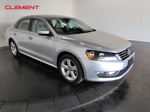 2015 Volkswagen Passat 1.8T Limited Edition