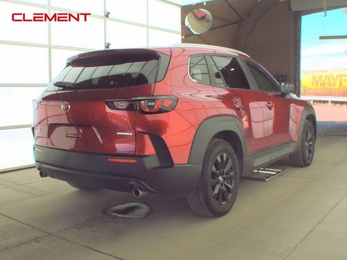 2024 Mazda CX-50 2.5 S Preferred Package