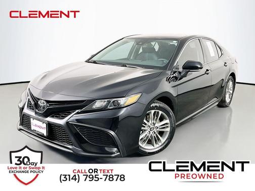 Midnight Black Metallic 2023 Toyota Camry SE
