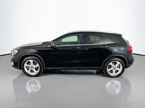 Night Black 2020 Mercedes-Benz GLA 250 Base