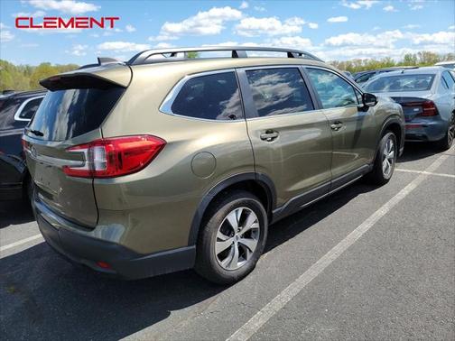 2023 Subaru Ascent Premium 8-Passenger
