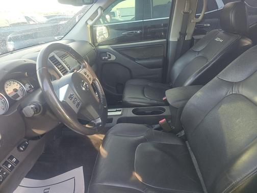 Gun Metallic 2017 Nissan Frontier PRO-4X