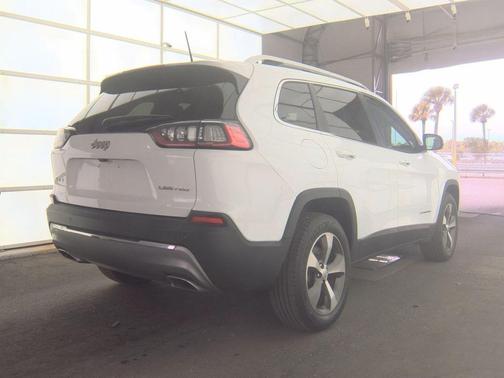 Bright White Clearcoat 2020 Jeep Cherokee Limited