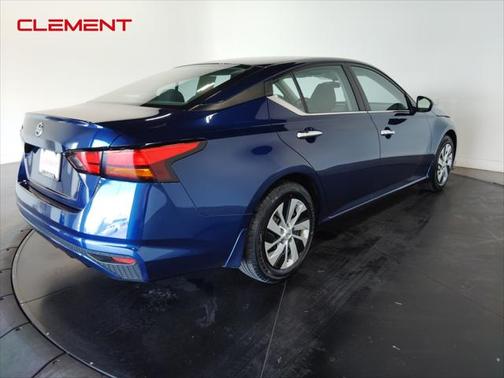 2022 Nissan Altima S FWD